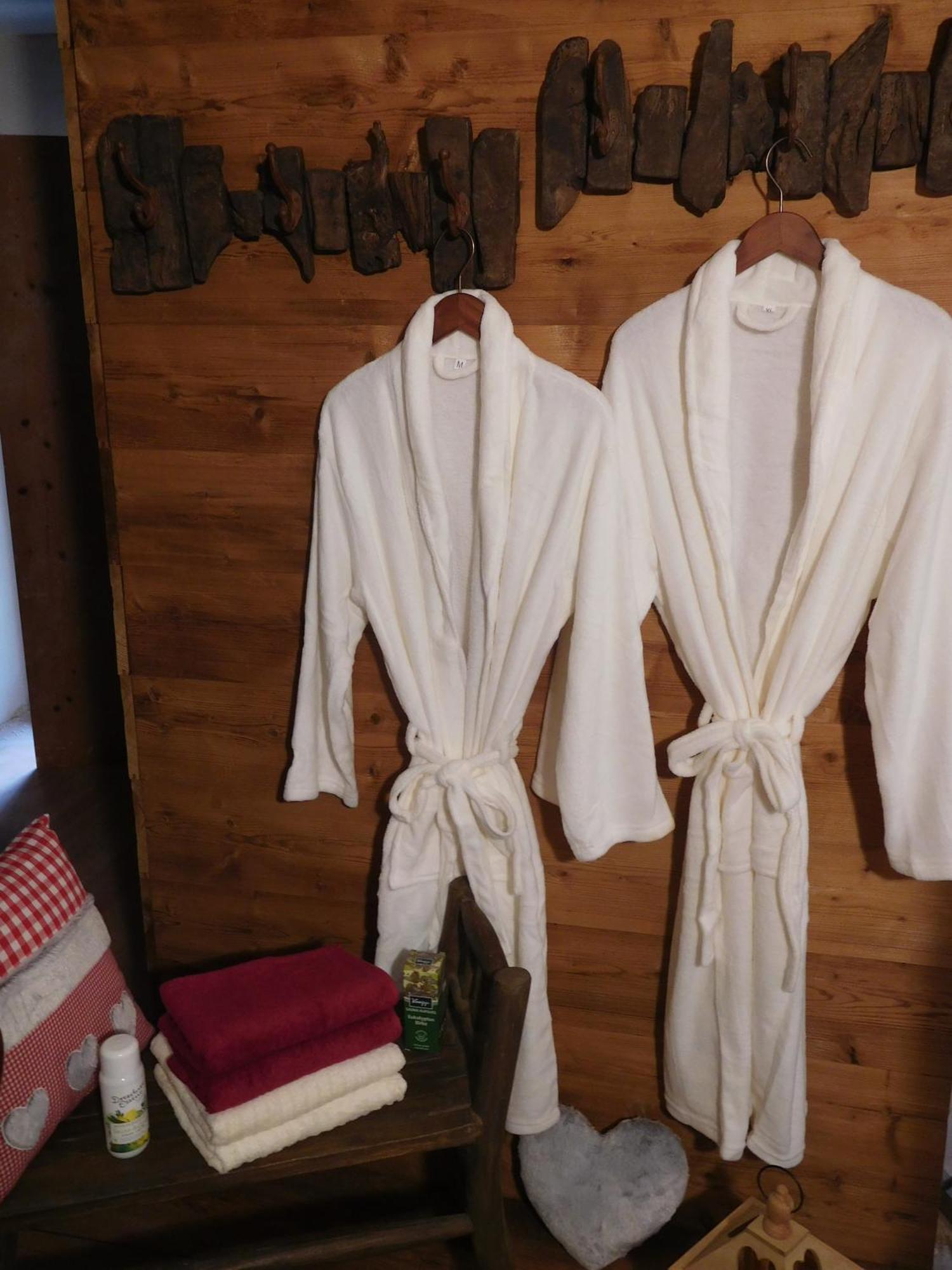 Wellnessoase Mit Sauna Und Whirlpool Inzell Exterior photo